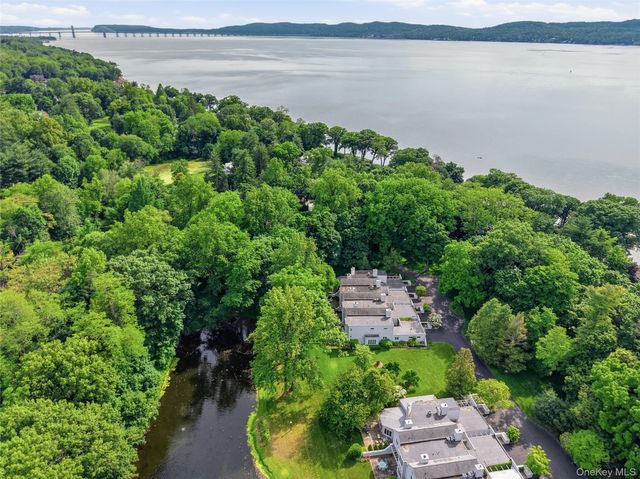 29 Beechwood Way, Briarcliff Manor, NY 10510