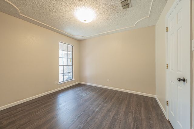8221 County Road 518, Burleson, TX 76028