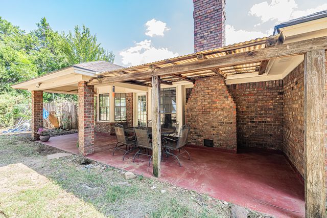 8221 County Road 518, Burleson, TX 76028
