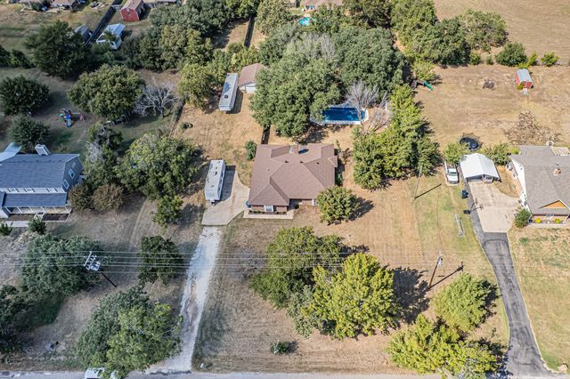 8221 County Road 518, Burleson, TX 76028