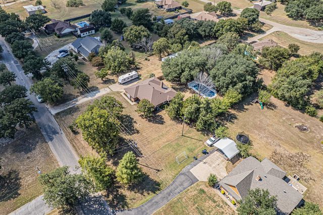8221 County Road 518, Burleson, TX 76028