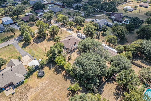 8221 County Road 518, Burleson, TX 76028