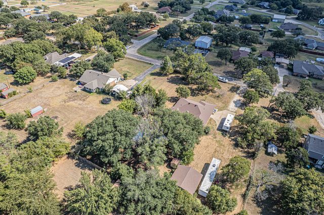 8221 County Road 518, Burleson, TX 76028