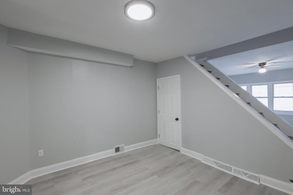 31 S SUSSEX ST, GLOUCESTER CITY, NJ 08030 — photo 5