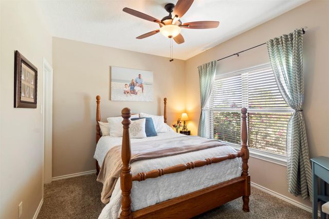 638 Oak Tree Lane, Franklin, TX 77856