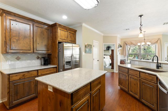 638 Oak Tree Lane, Franklin, TX 77856