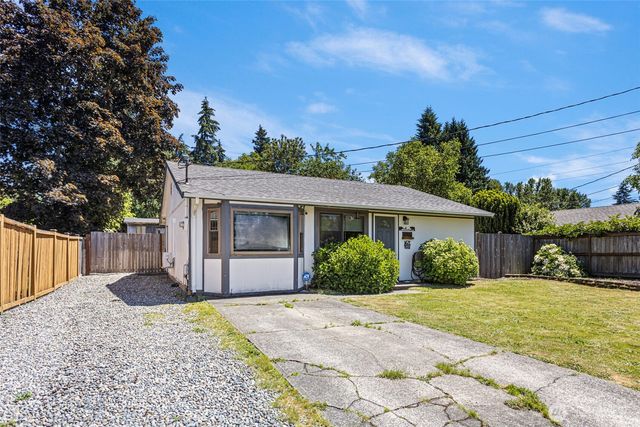 12711 52nd Avenue E, Tacoma, WA 98446