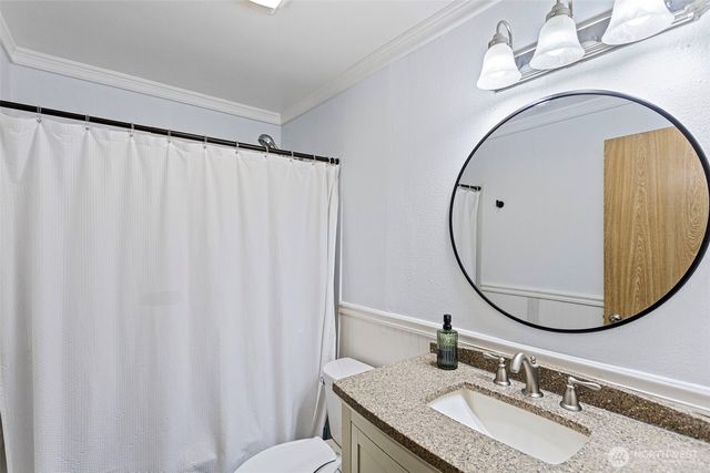 12711 52nd Avenue E, Tacoma, WA 98446