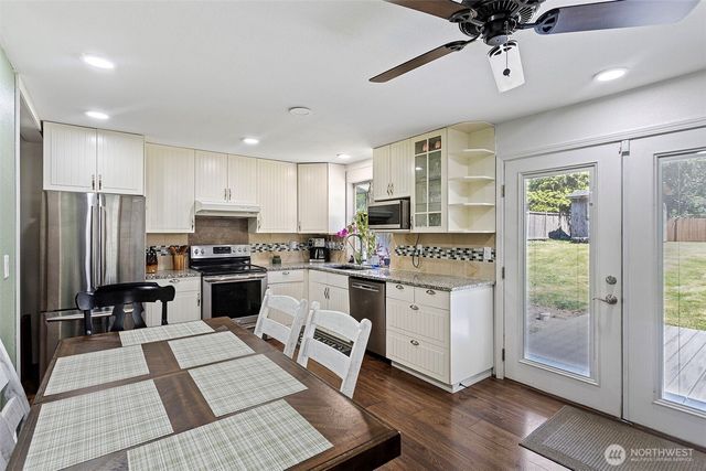 12711 52nd Avenue E, Tacoma, WA 98446