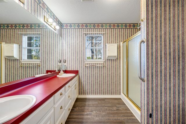 23126 J E B Circle, Frankston, TX 75763