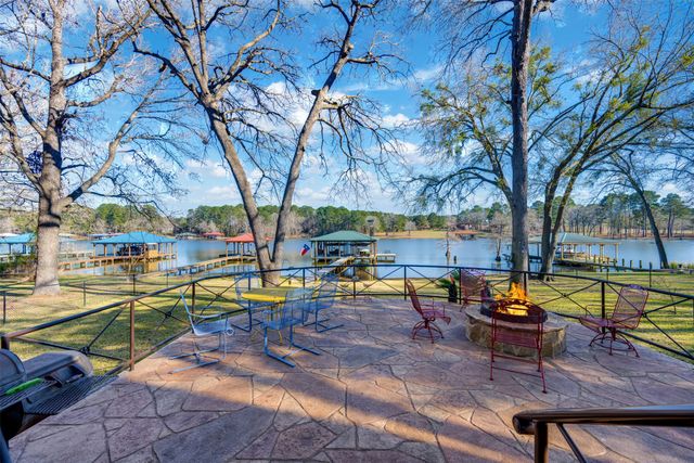 23126 J E B Circle, Frankston, TX 75763