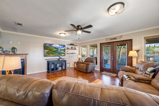 23126 J E B Circle, Frankston, TX 75763