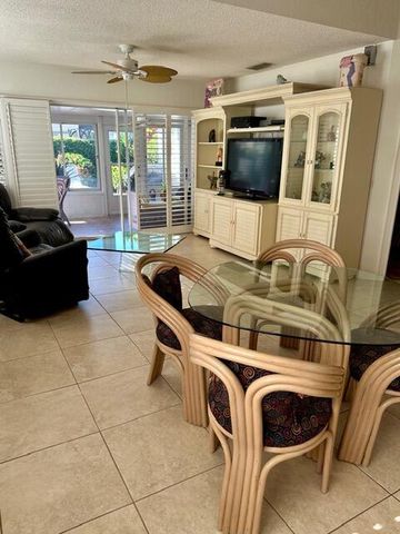262 Brier Circle, Jupiter, FL 33458