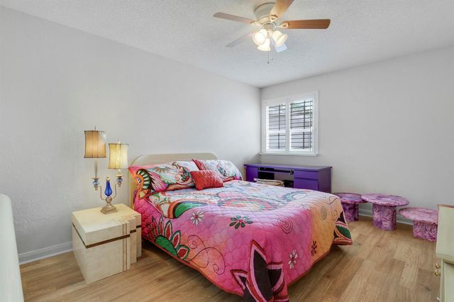 262 Brier Circle, Jupiter, FL 33458