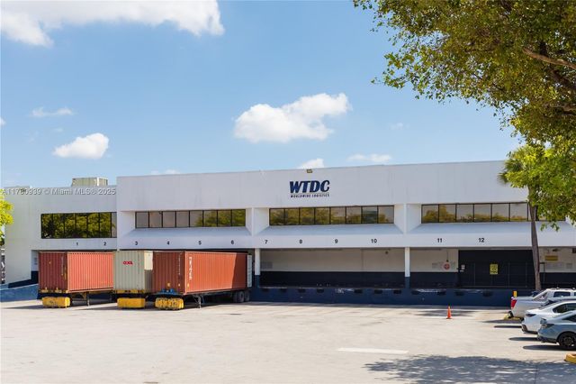 2801 NW 74 AV S02, Miami, FL 33122