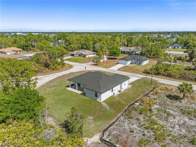 752 Crystal AVE S, Lehigh Acres, FL 33974