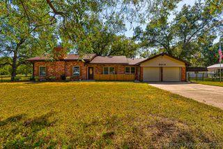 9608 E 175th Street S, Bixby, OK 74008