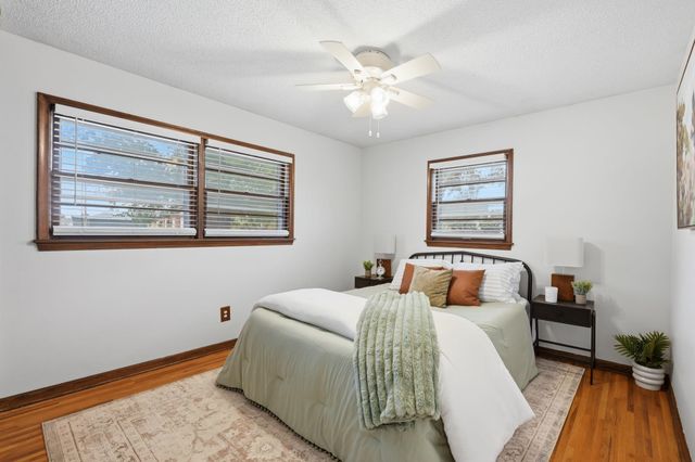 420 Westfield St, Wichita, KS 67209