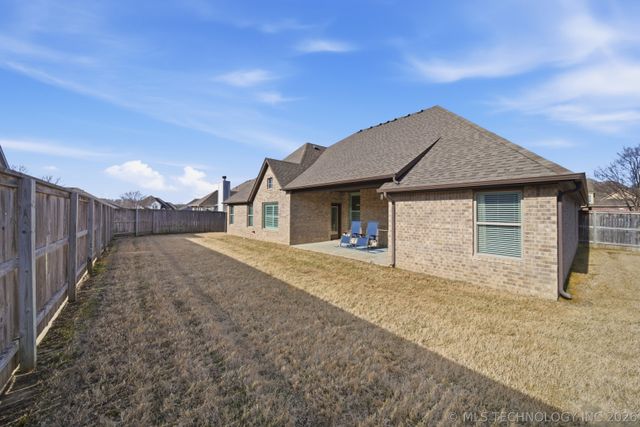 1204 Fairway Street, Claremore, OK 74019