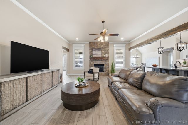 1204 Fairway Street, Claremore, OK 74019