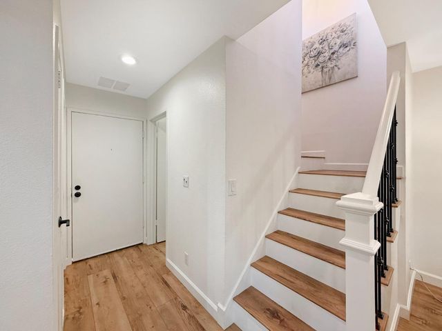 236 W Rincon Avenue P, Campbell, CA 95008