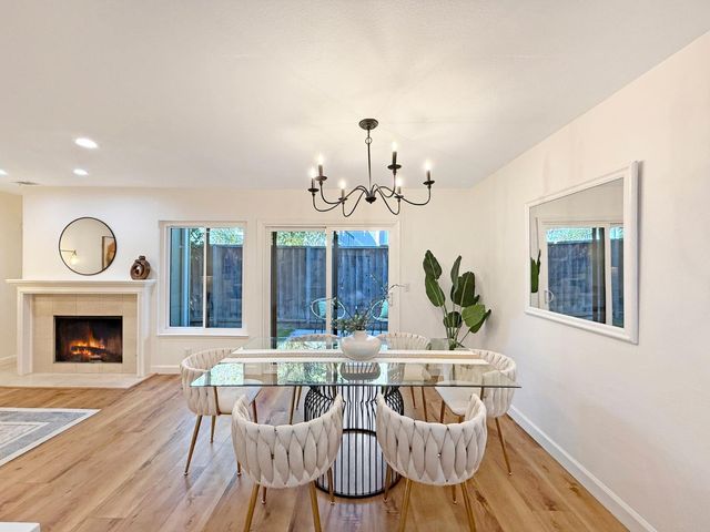 236 W Rincon Avenue P, Campbell, CA 95008