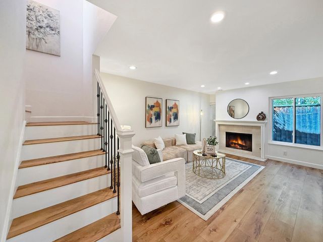 236 W Rincon Avenue P, Campbell, CA 95008