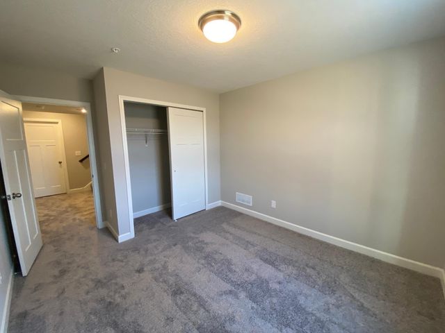 178 Jean Avenue N, Lake Elmo, MN 55042