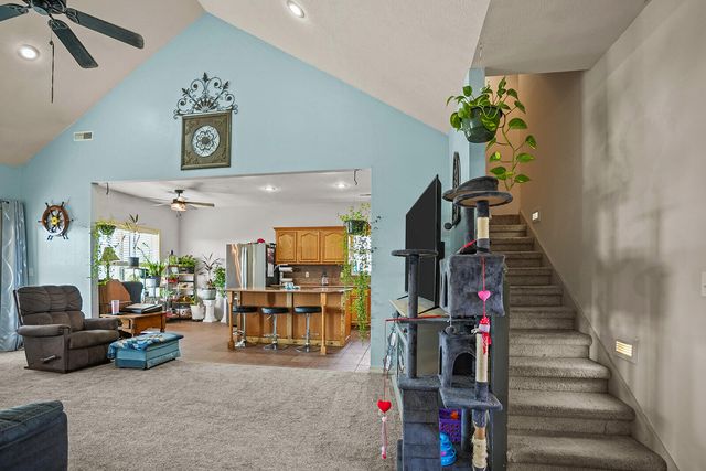 323 Larkspur Court, Ozark, MO 65721