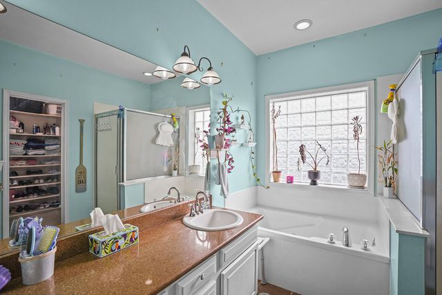 323 Larkspur Court, Ozark, MO 65721