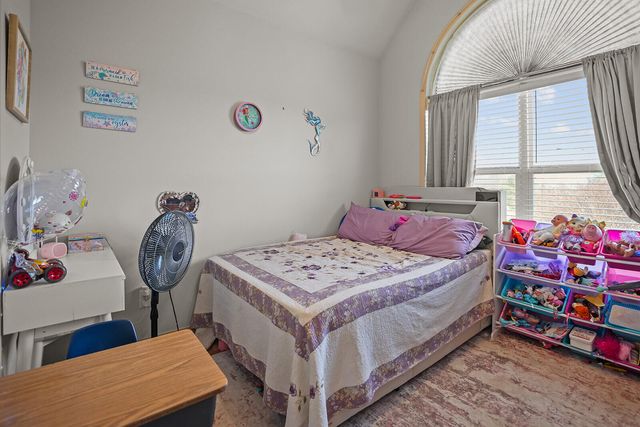 323 Larkspur Court, Ozark, MO 65721