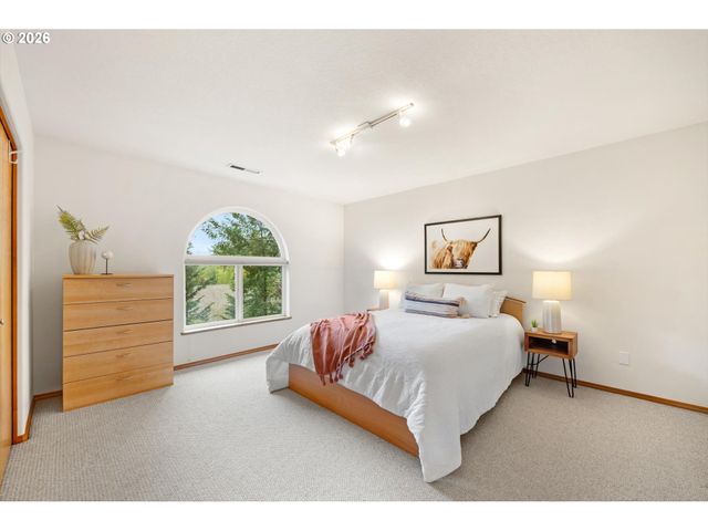 5395 Nw 137TH Ave, Portland, OR 97229