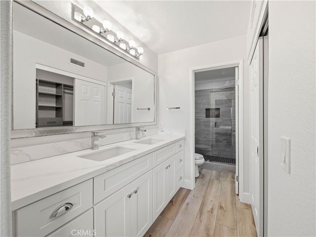 25710 Holiday C, Stevenson Ranch, CA 91381