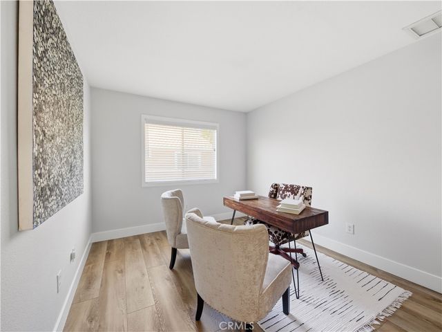 25710 Holiday C, Stevenson Ranch, CA 91381