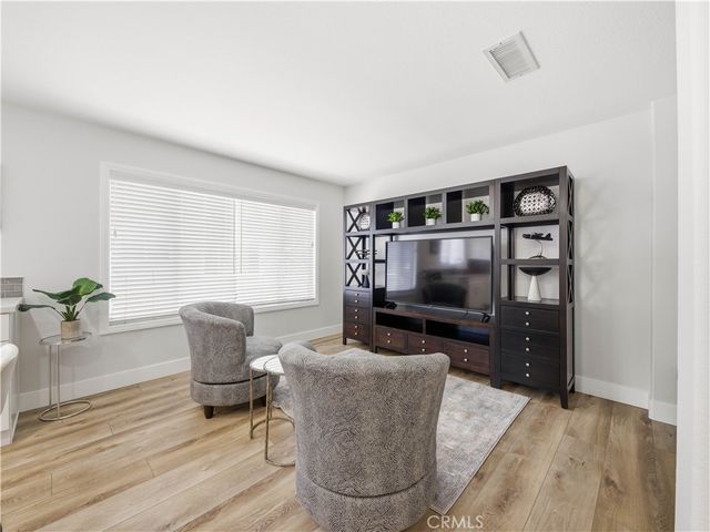 25710 Holiday C, Stevenson Ranch, CA 91381