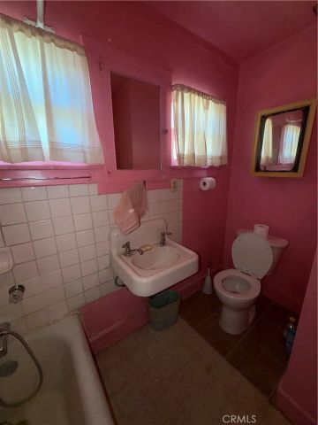 218 W Mill, San Bernardino, CA 92408