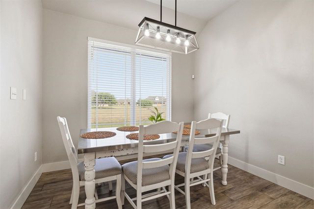 169 SW Elk Creek Loop, Cache, OK 73527