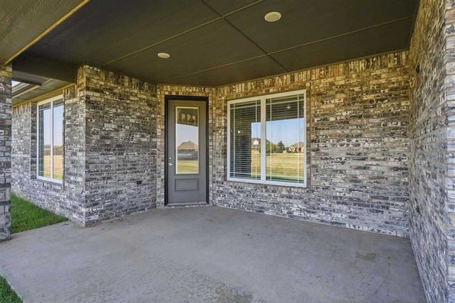 169 SW Elk Creek Loop, Cache, OK 73527