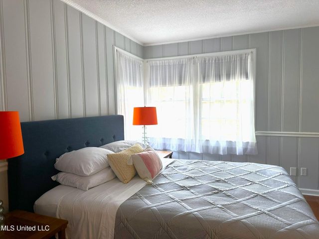 1323 3rd Street, Gulfport, MS 39501