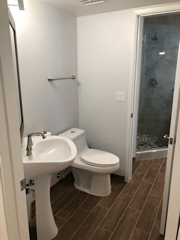 4354 E Sandia Street, Phoenix, AZ 85044