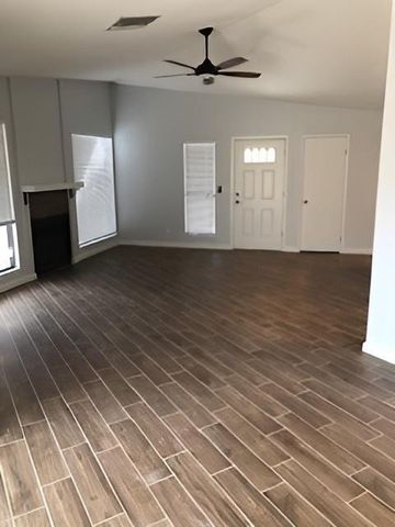 4354 E Sandia Street, Phoenix, AZ 85044