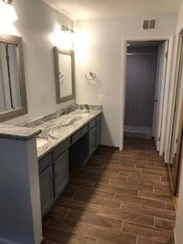 4354 E Sandia Street, Phoenix, AZ 85044