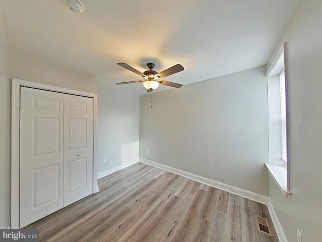 1310 S 50TH ST, Philadelphia, PA 19143