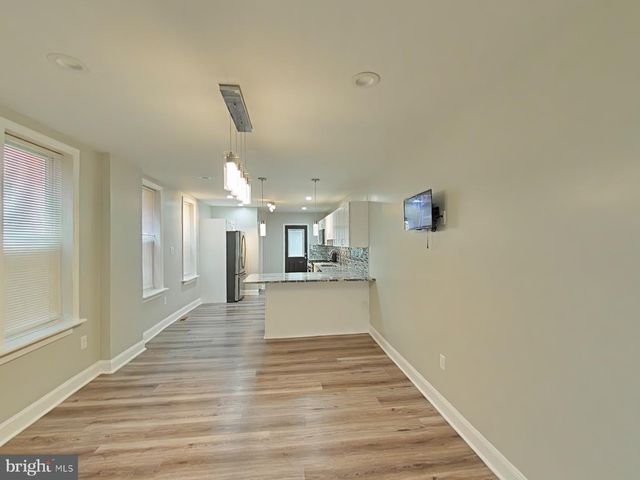 1310 S 50TH ST, Philadelphia, PA 19143