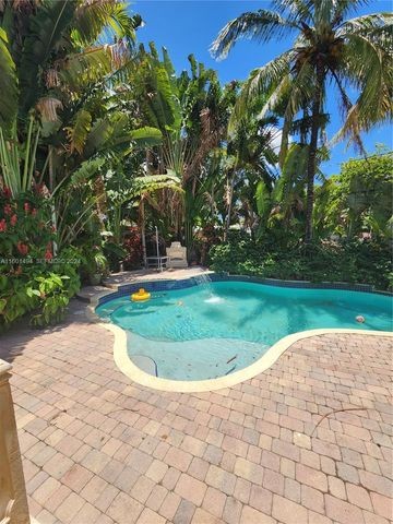 13365 NW 12th Avenue, North Miami, FL 33168
