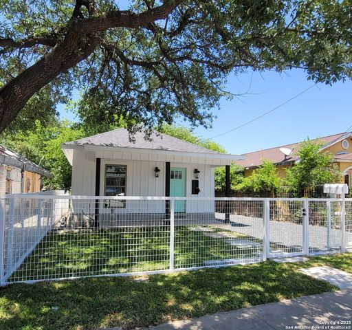 1329 Delgado, San Antonio, TX 78207