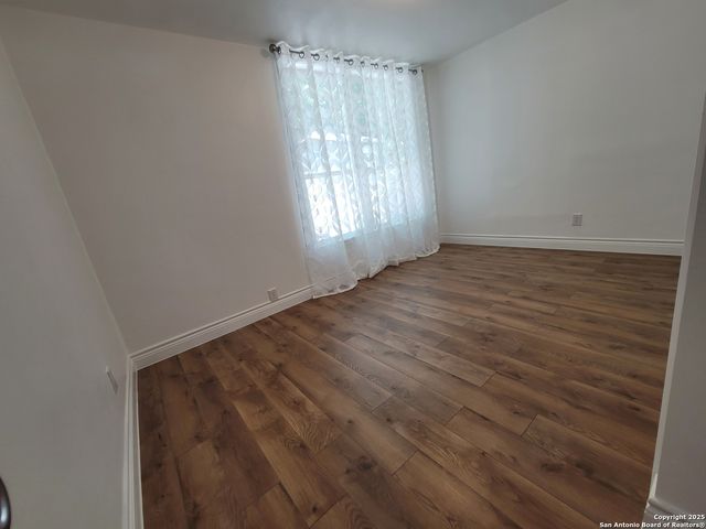 1329 Delgado, San Antonio, TX 78207