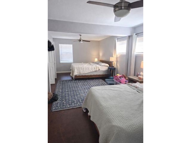 1325 Plantation Drive, Dickinson, TX 77539