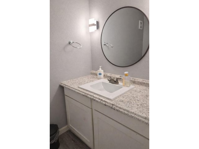 1325 Plantation Drive, Dickinson, TX 77539