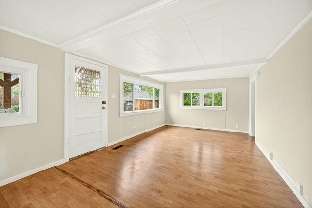 800 Ashland Street, Ashland, OR 97520